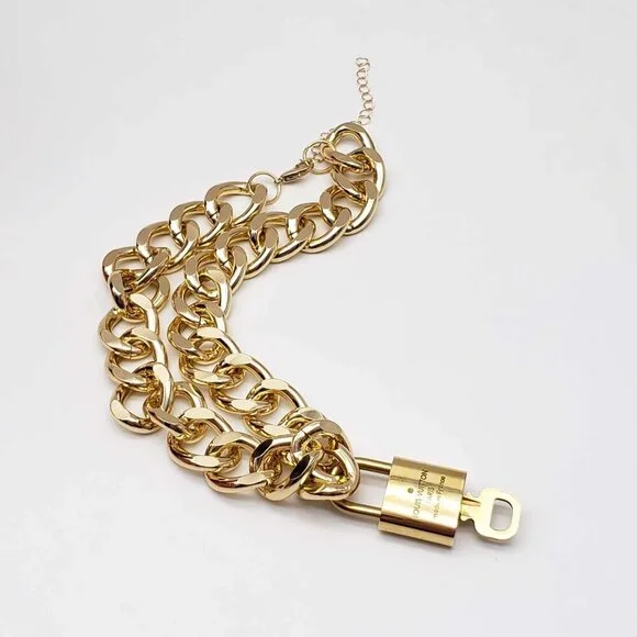 Authentic Louis Vuitton Lock & Key with Unbranded Gold Plated Chain Necklace - Picture 7 of 8